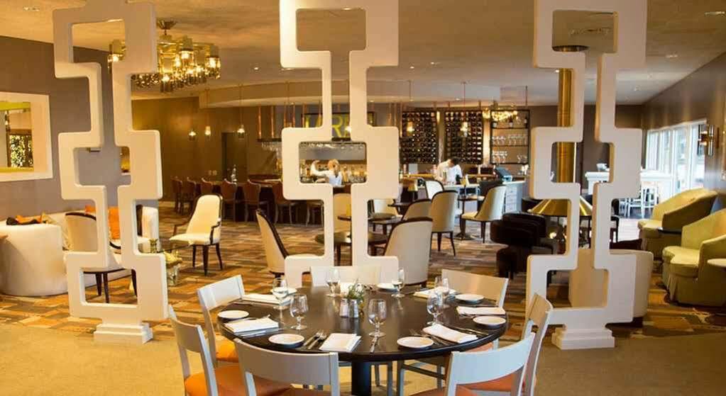 Inn At The Commons Медфорд Экстерьер фото